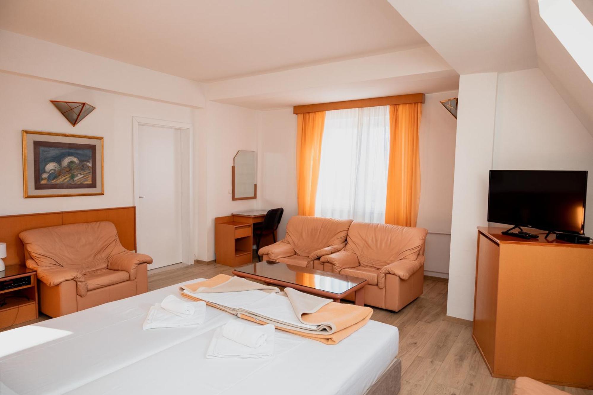 Magarevo Hotel Molika מראה חיצוני תמונה